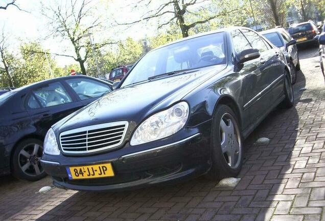 Mercedes-Benz S 55 AMG W220