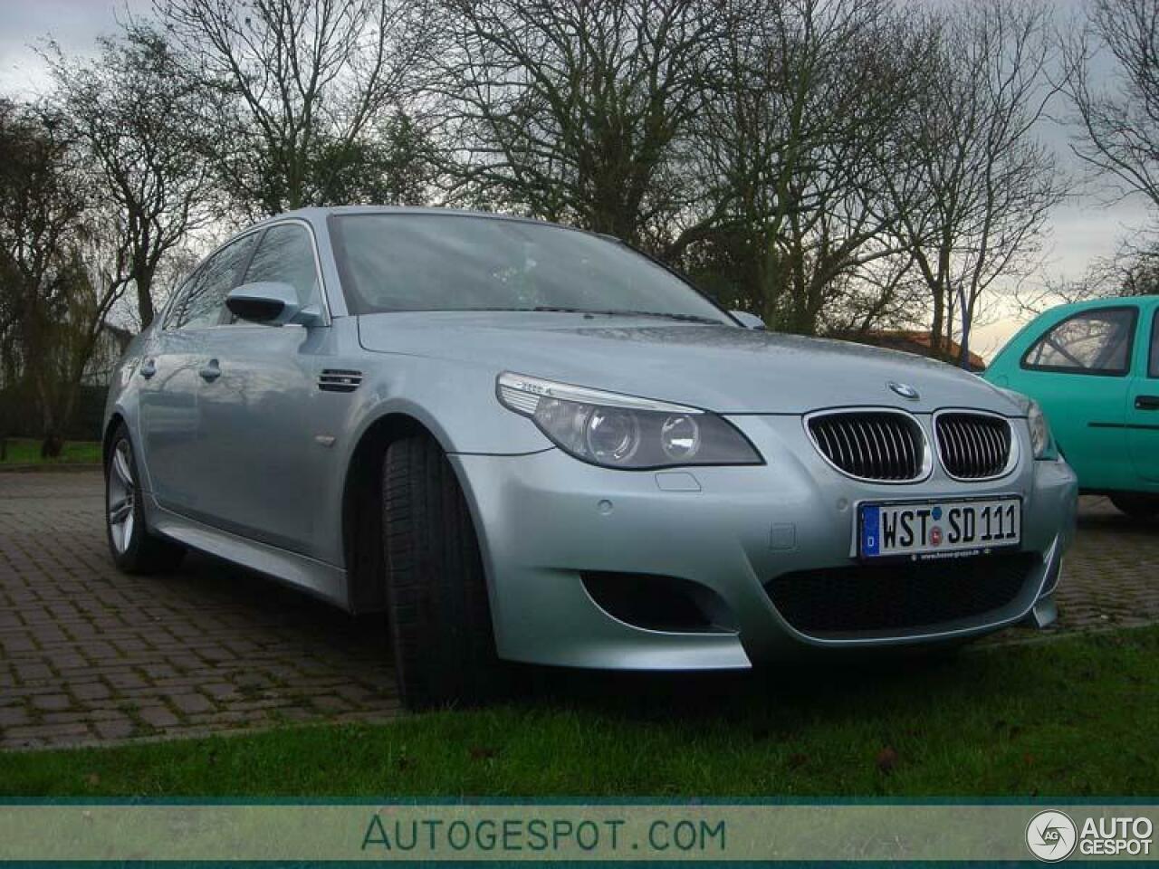 BMW M5 E60 2005