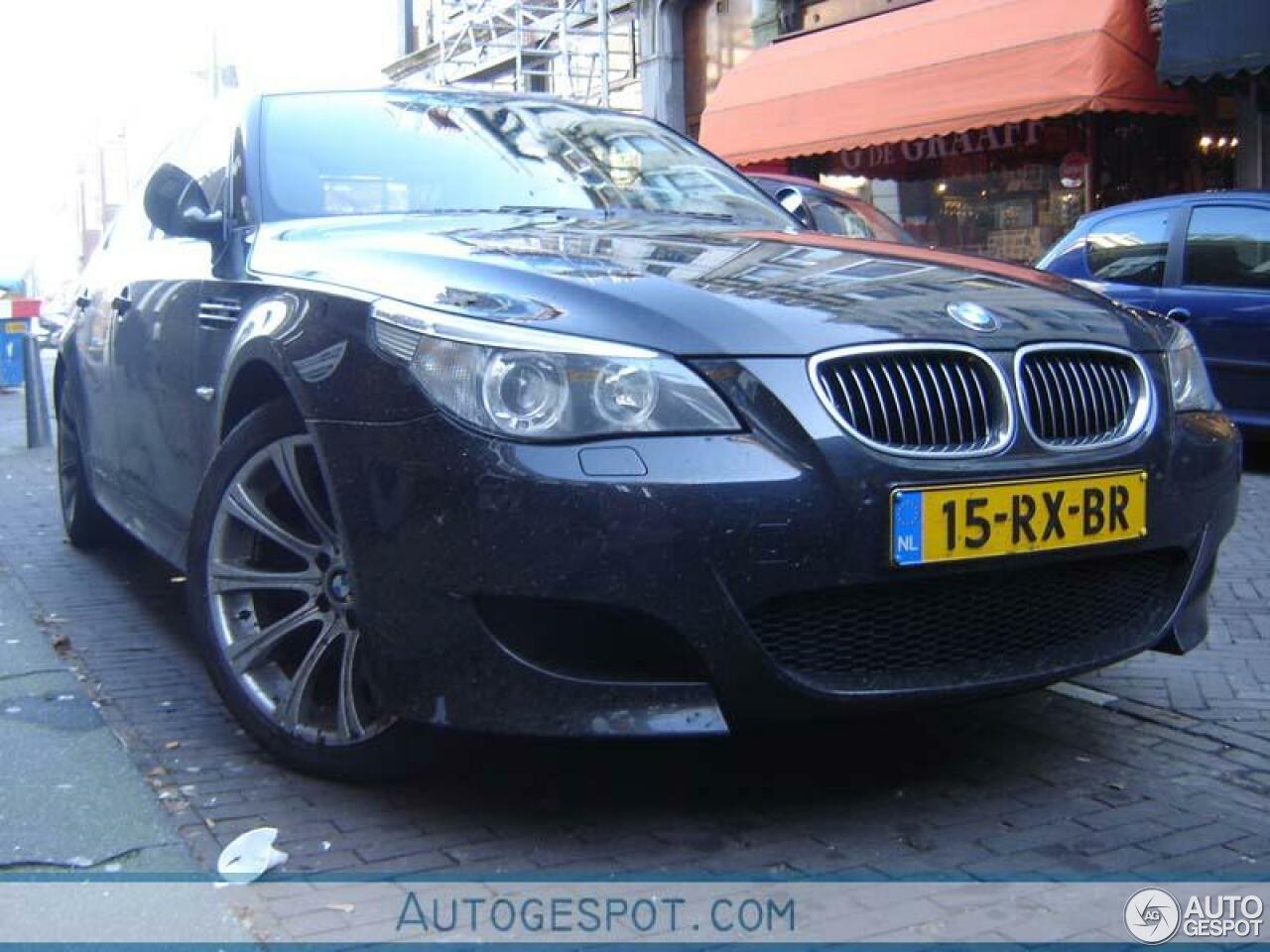 BMW M5 E60 2005