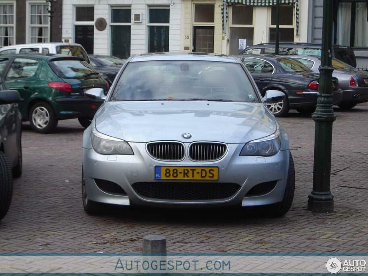 BMW M5 E60 2005