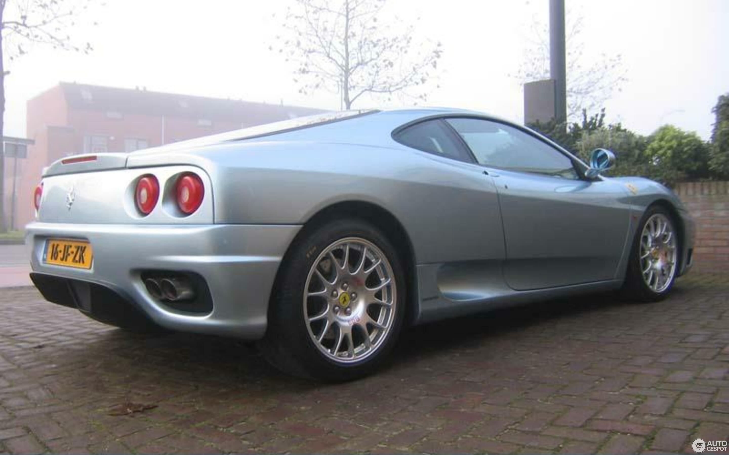 Ferrari 360 Modena