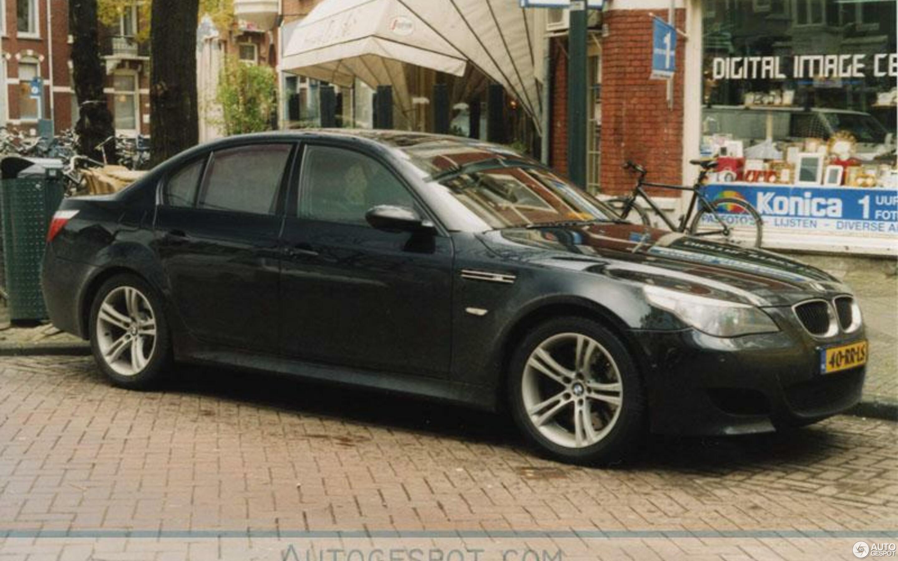 BMW M5 E60 2005