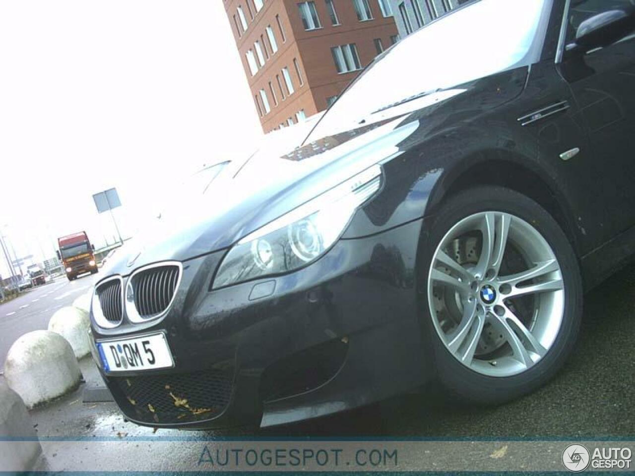 BMW M5 E60 2005