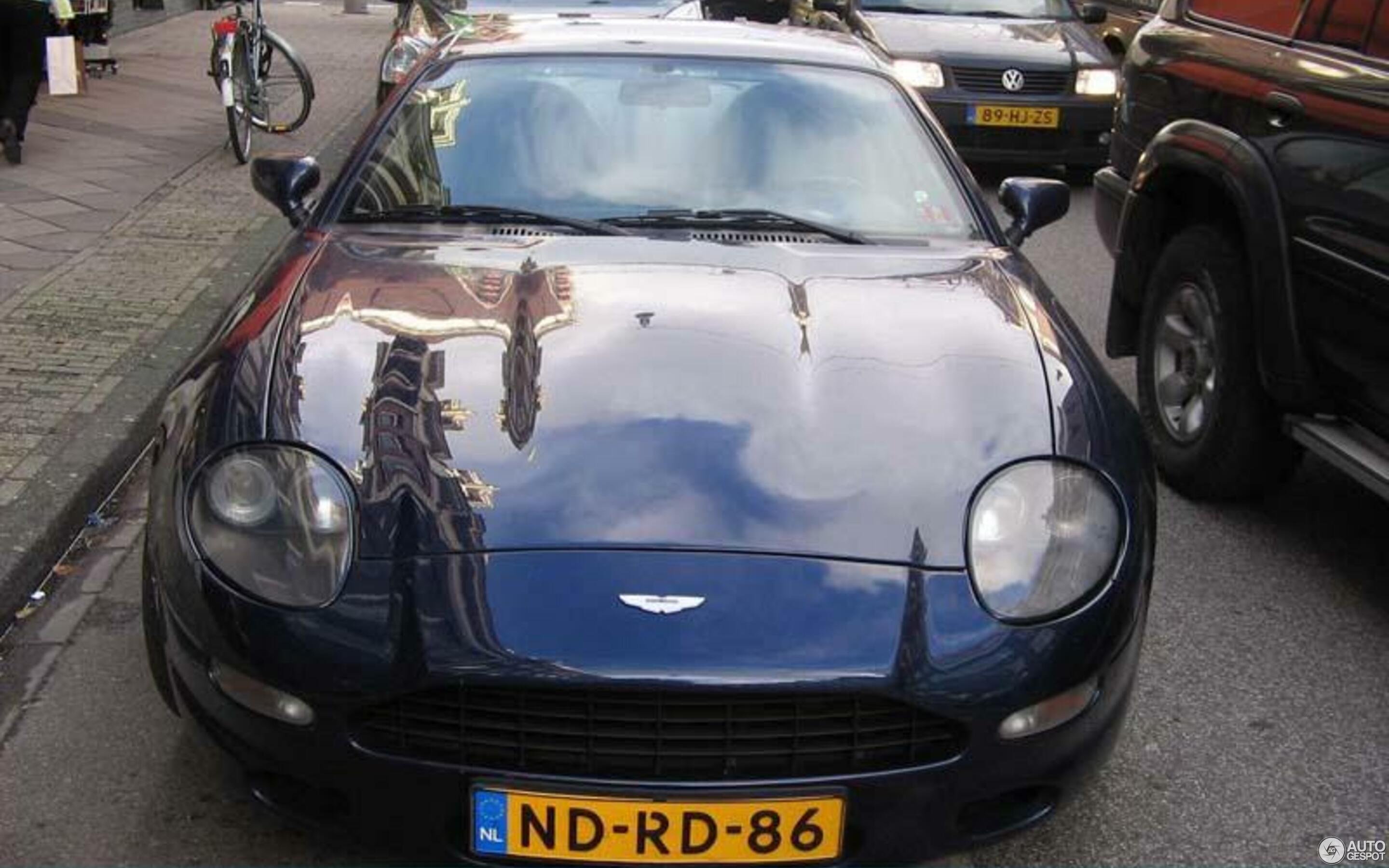 Aston Martin DB7