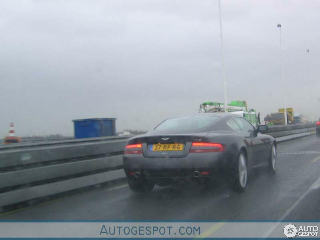 Aston Martin DB9