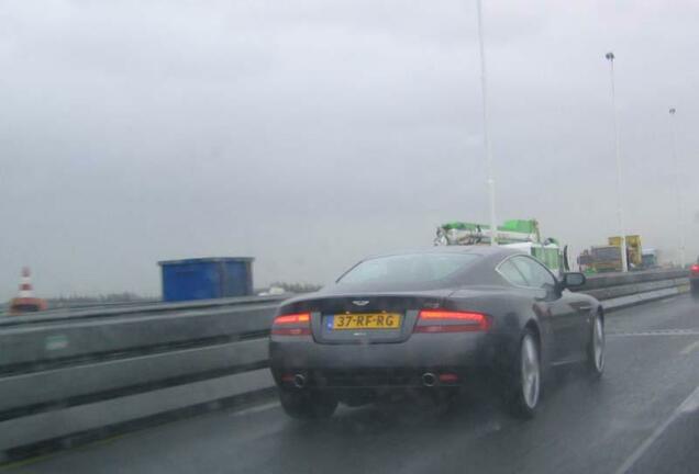 Aston Martin DB9