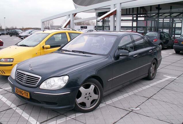 Mercedes-Benz S 55 AMG W220