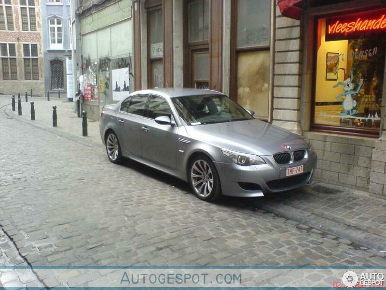 BMW M5 E60 2005