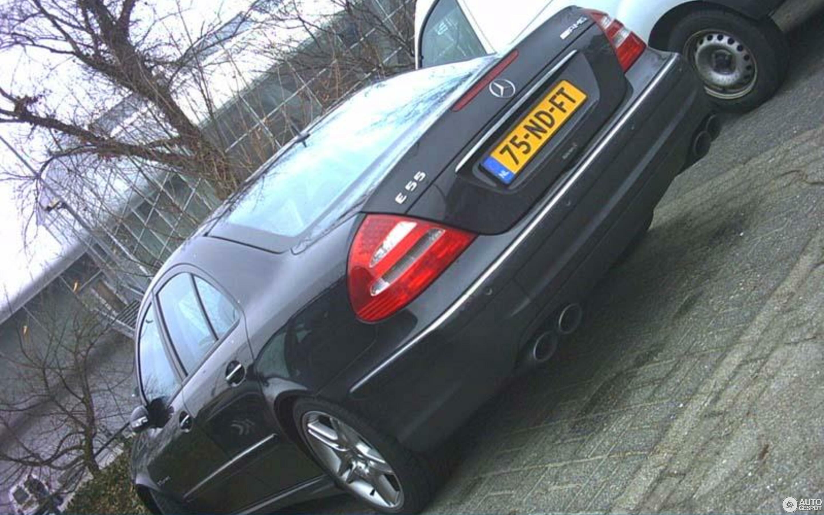 Mercedes-Benz E 55 AMG