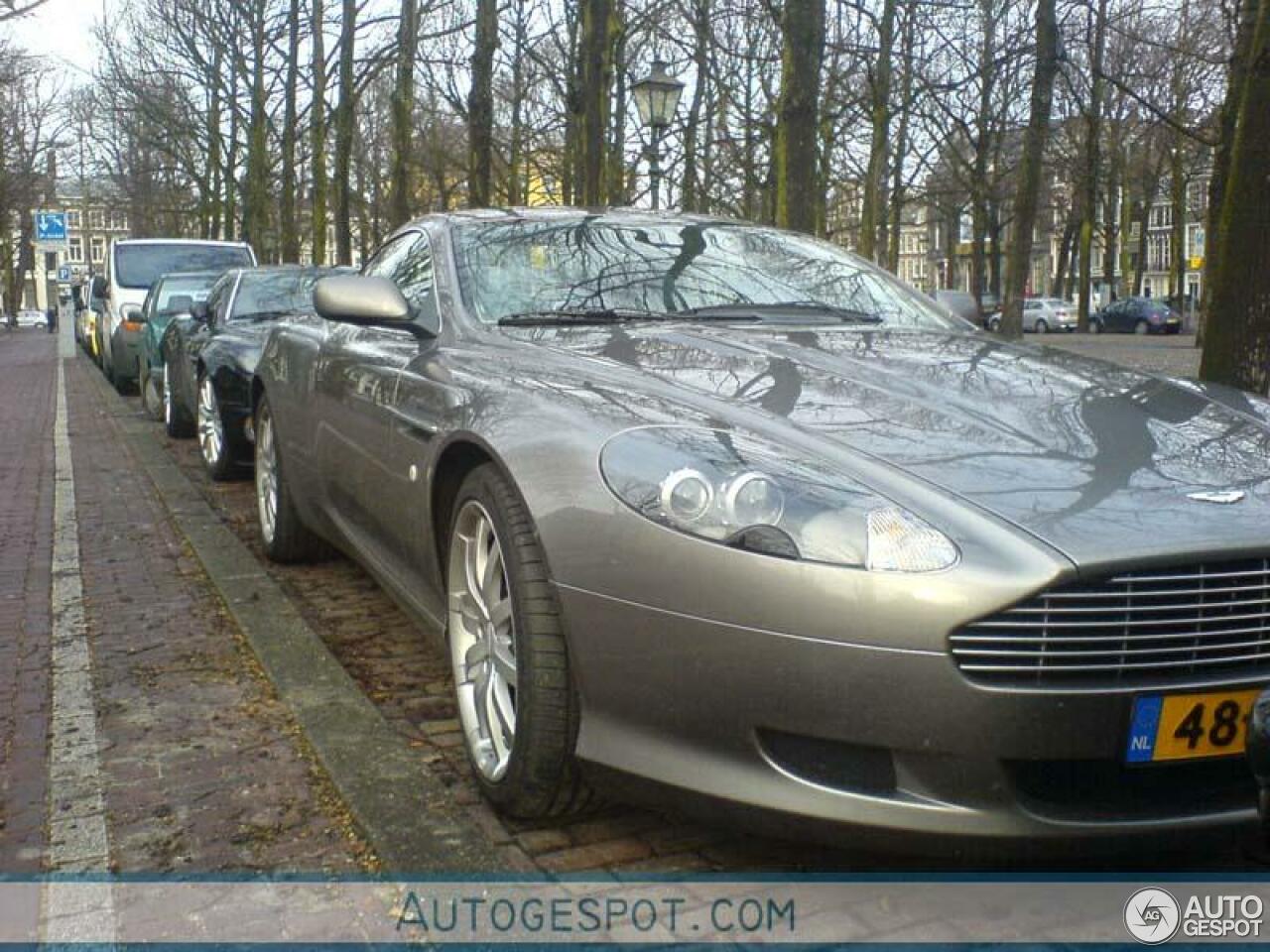 Aston Martin DB9