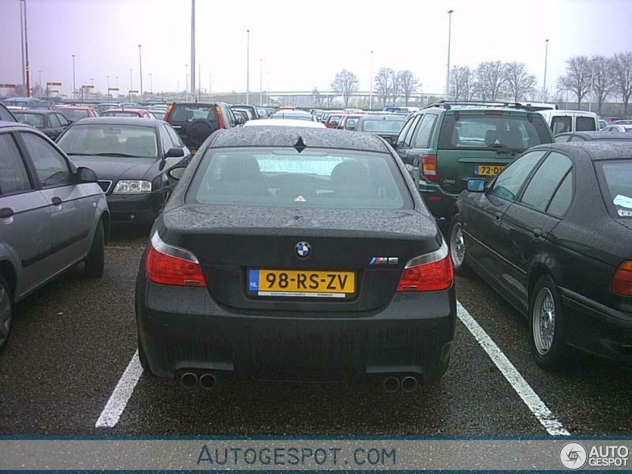 BMW M5 E60 2005