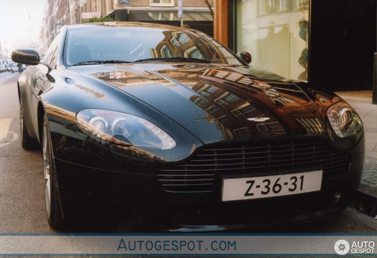 Aston Martin V8 Vantage