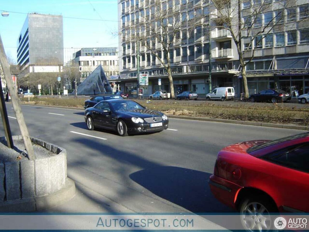 Mercedes-Benz SL 55 AMG R230