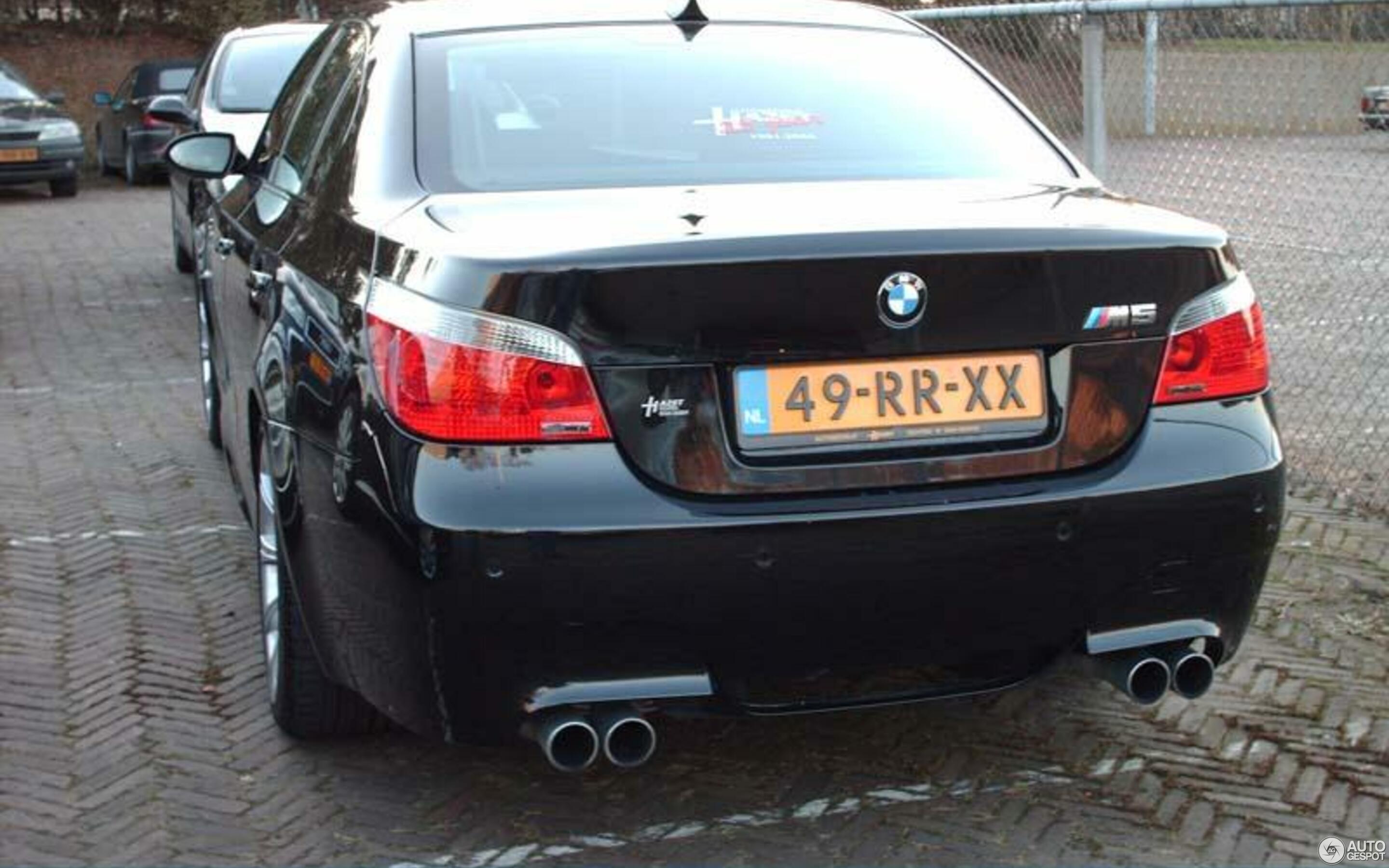 BMW M5 E60 2005