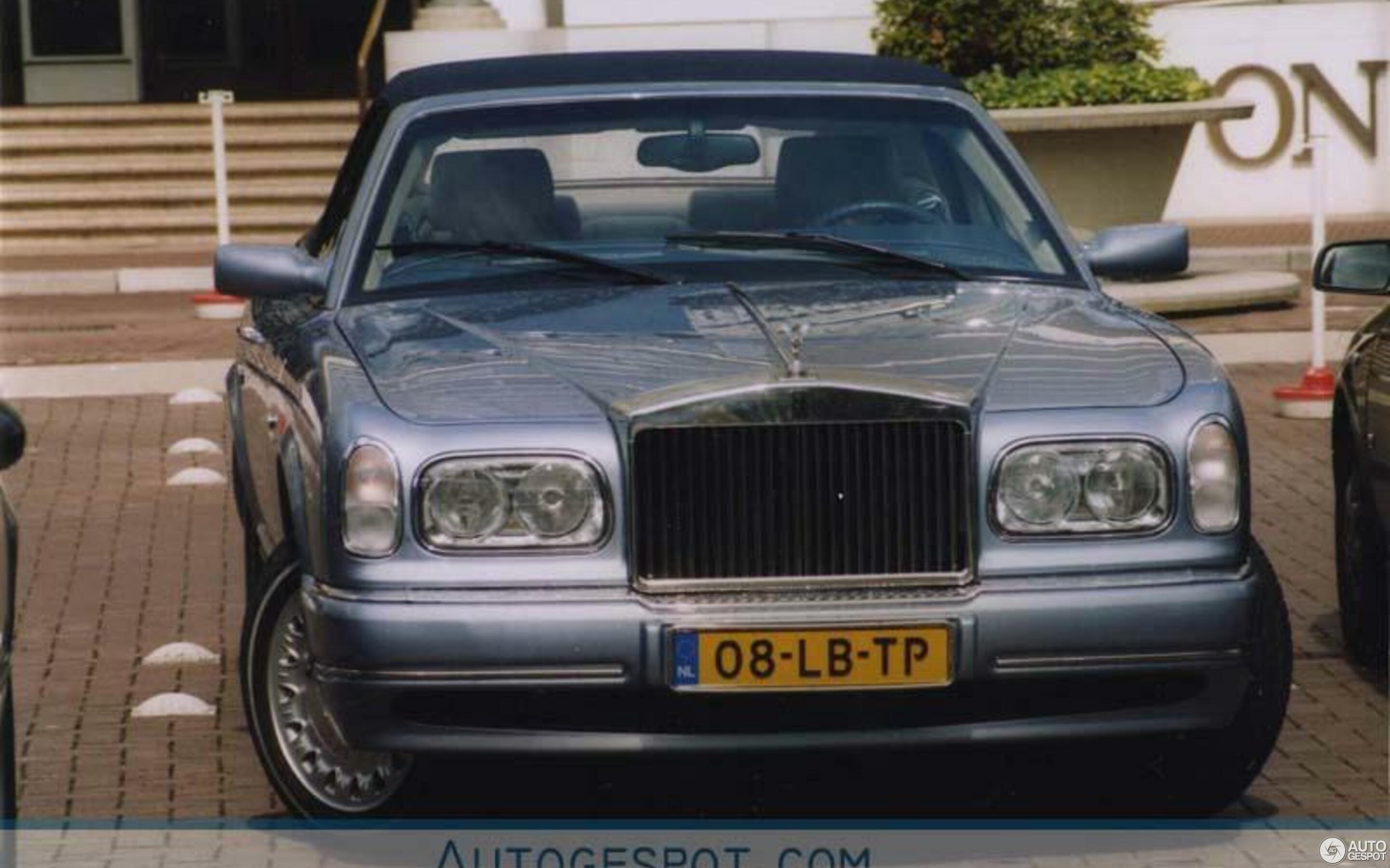 Rolls-Royce Corniche