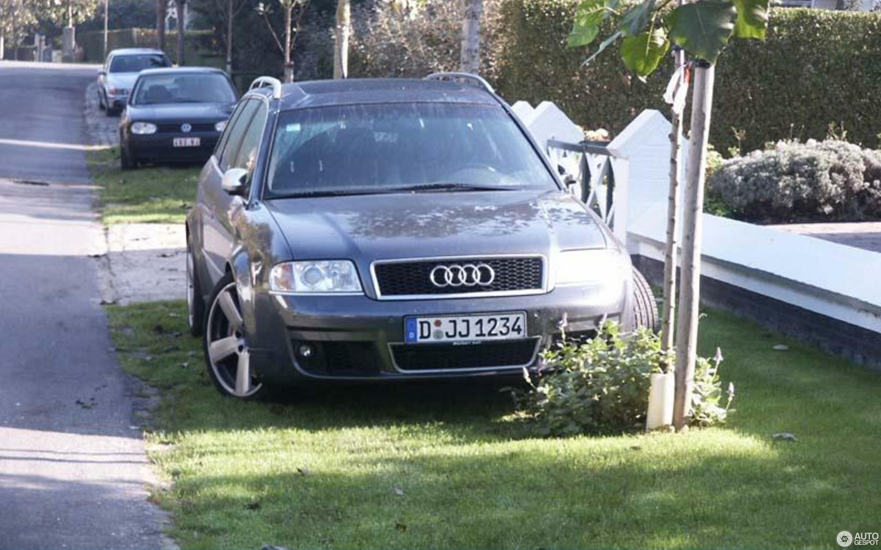 Audi RS6 Avant C5