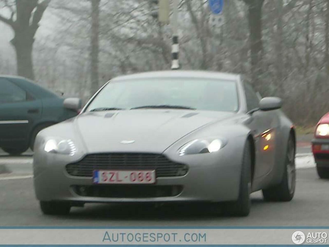 Aston Martin V8 Vantage