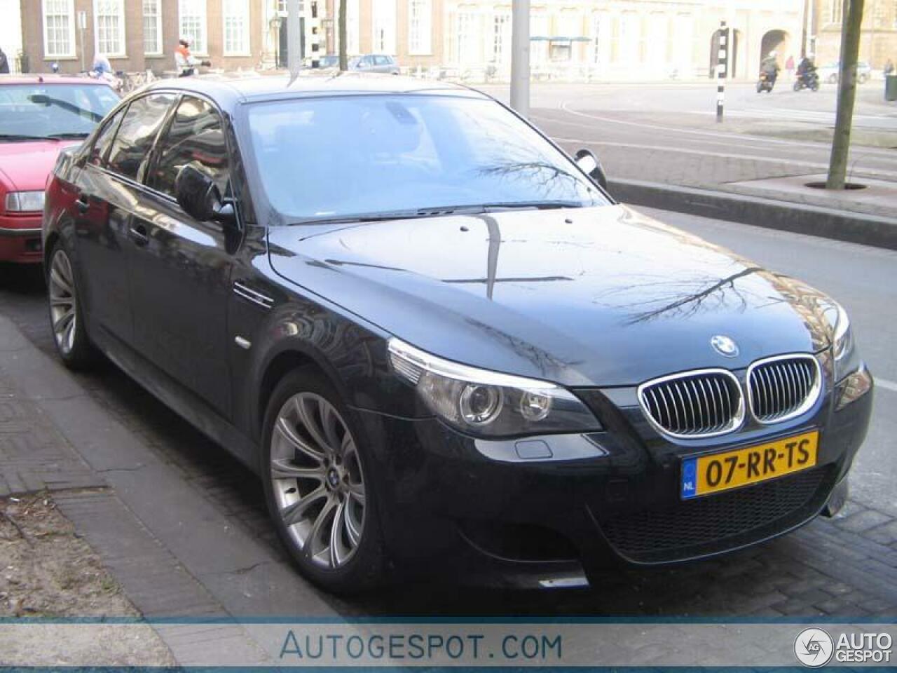 BMW M5 E60 2005