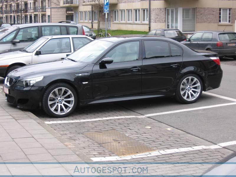 BMW M5 E60 2005 - 19 Dezember 2021 - Autogespot