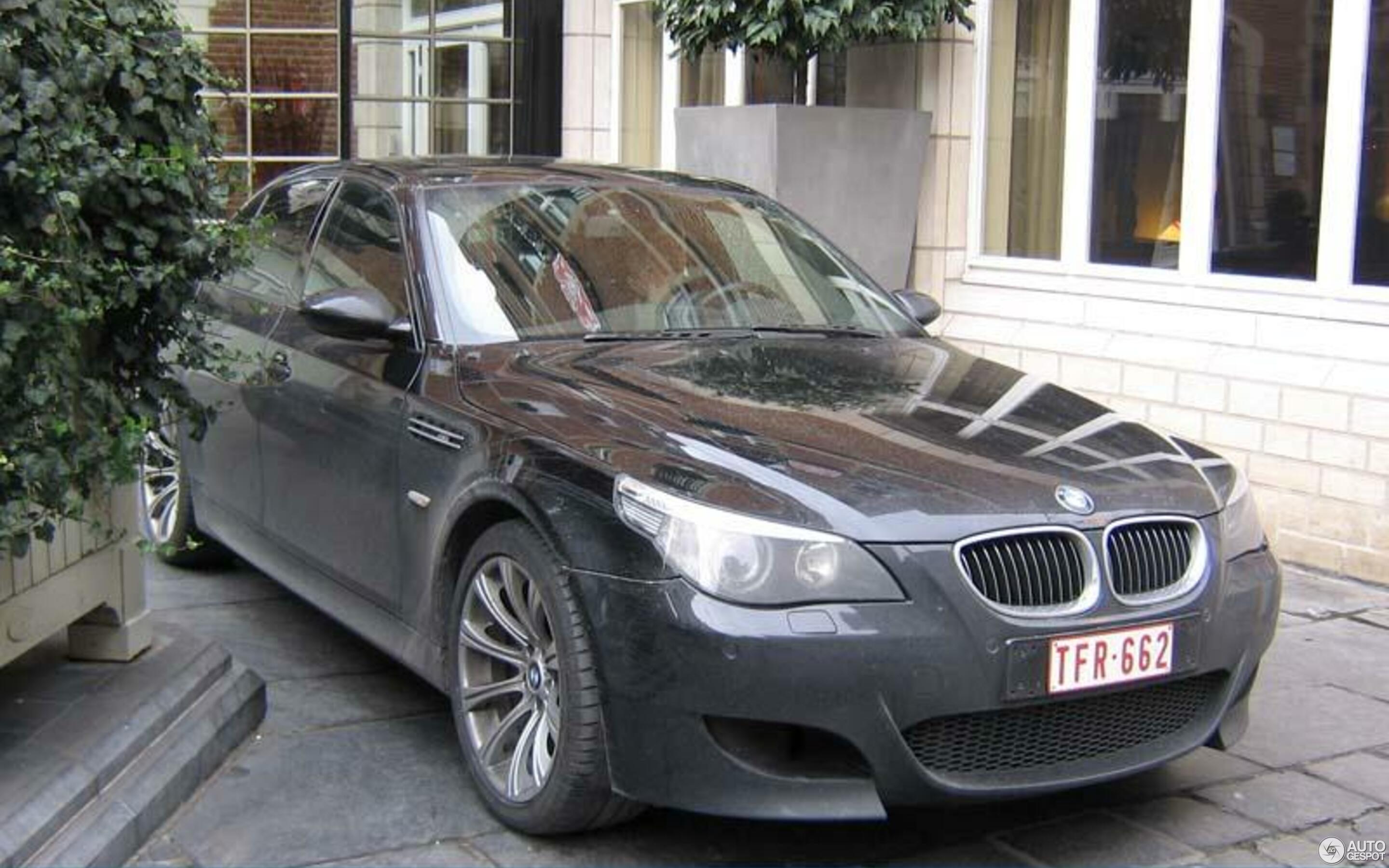 BMW M5 E60 2005