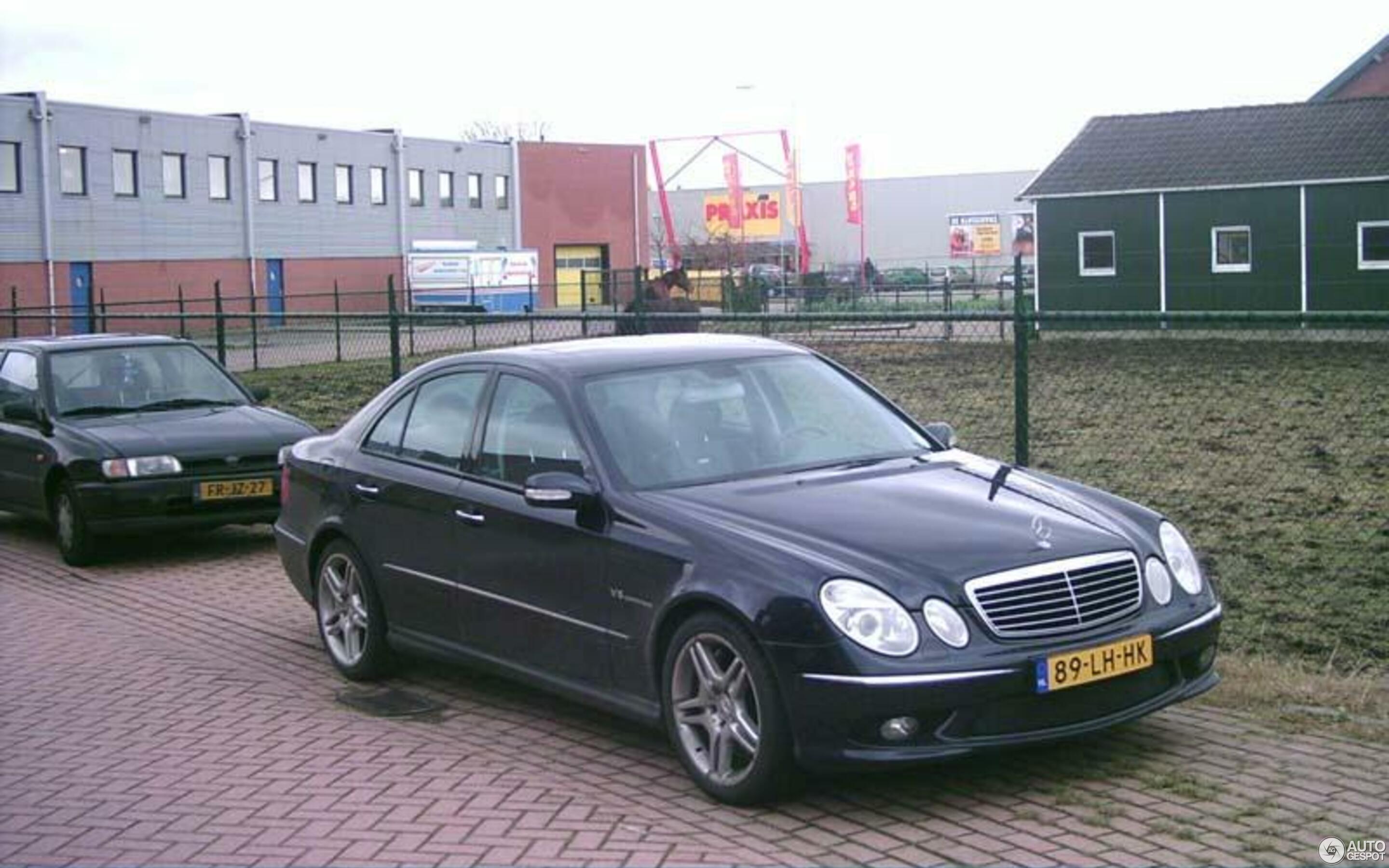 Mercedes-Benz E 55 AMG