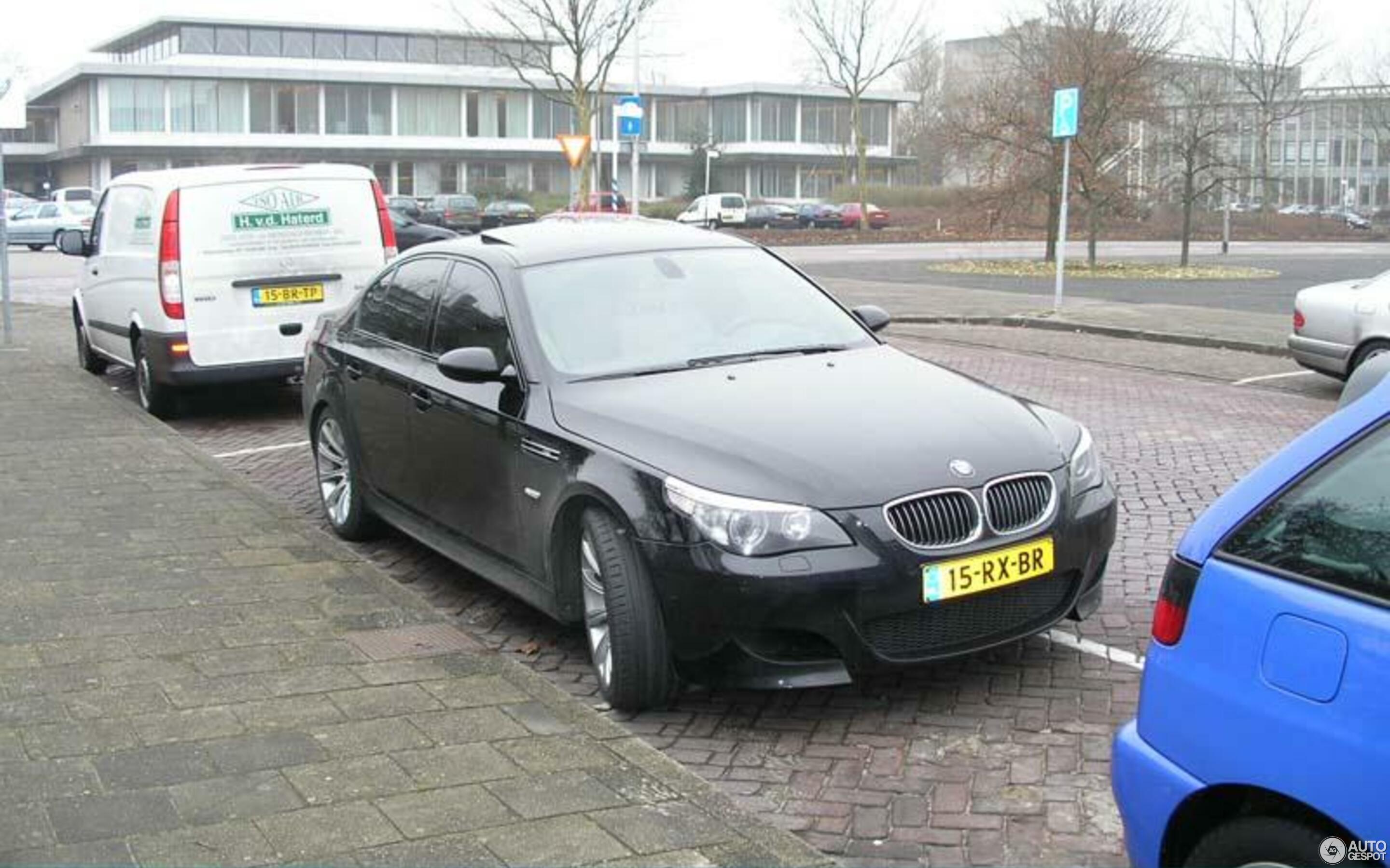 BMW M5 E60 2005