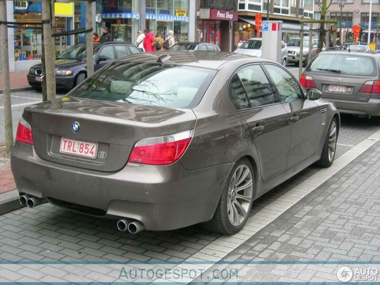 BMW M5 E60 2005