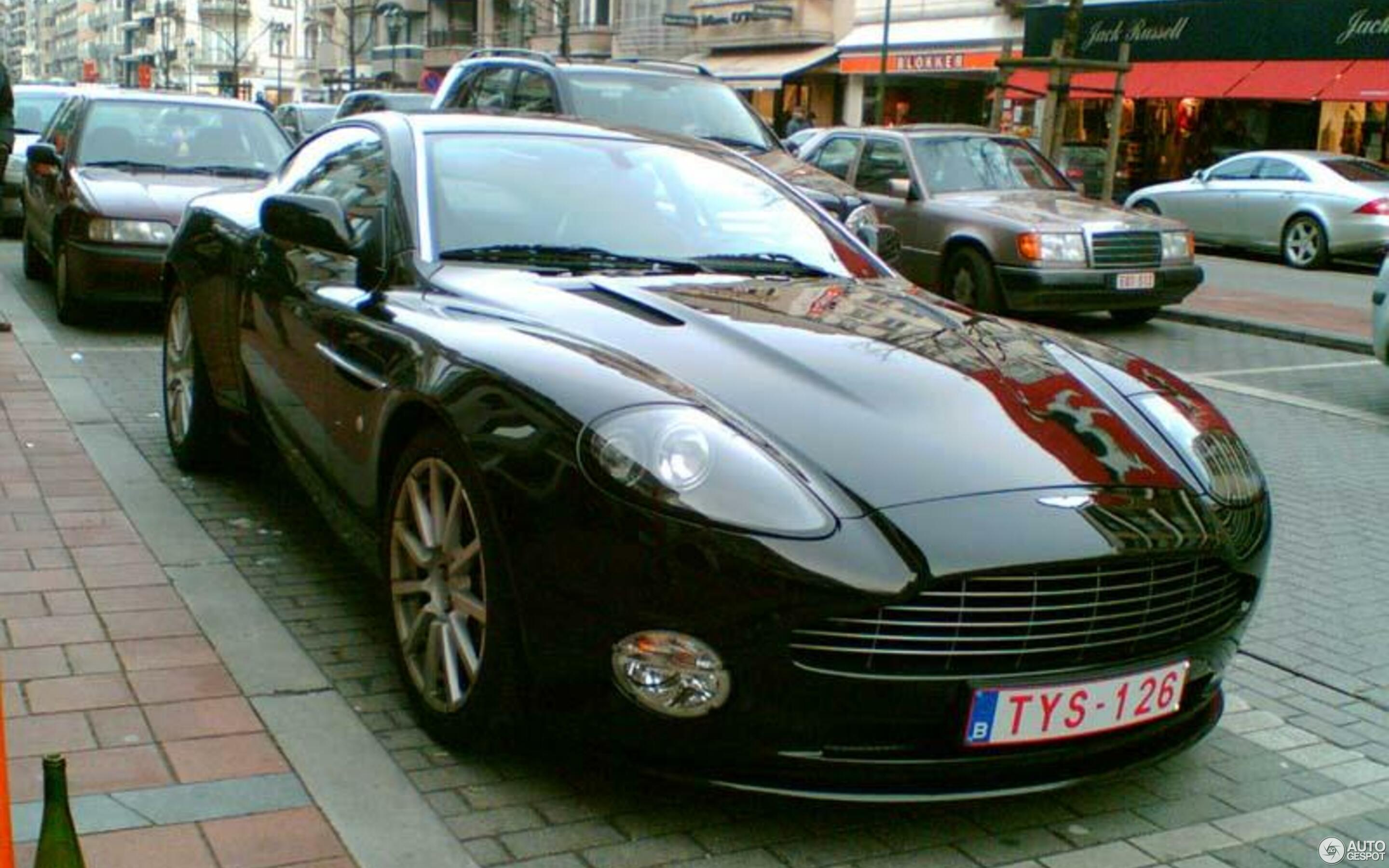 Aston Martin Vanquish S