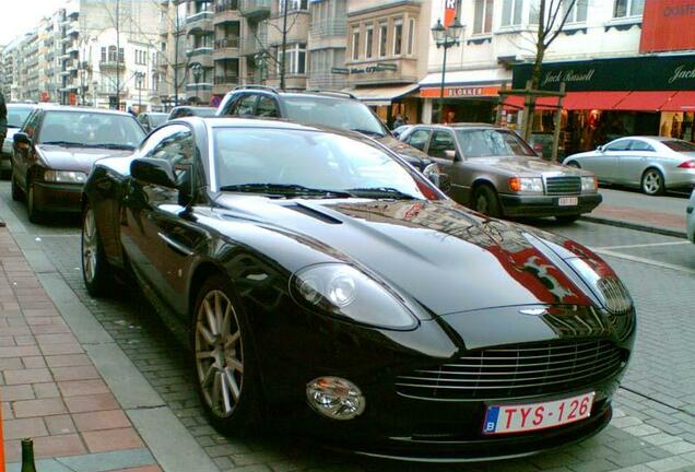 Aston Martin Vanquish S