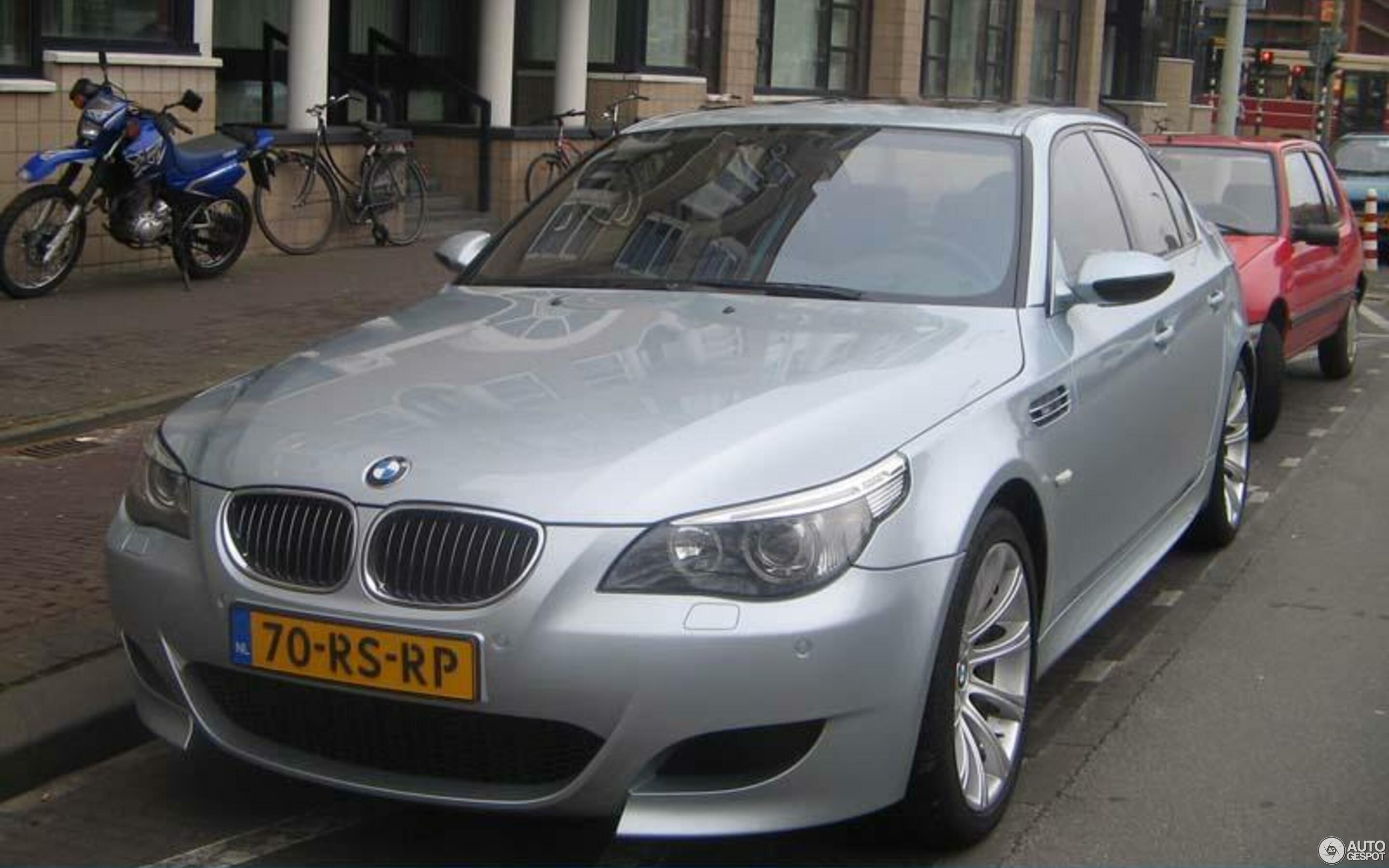 BMW M5 E60 2005