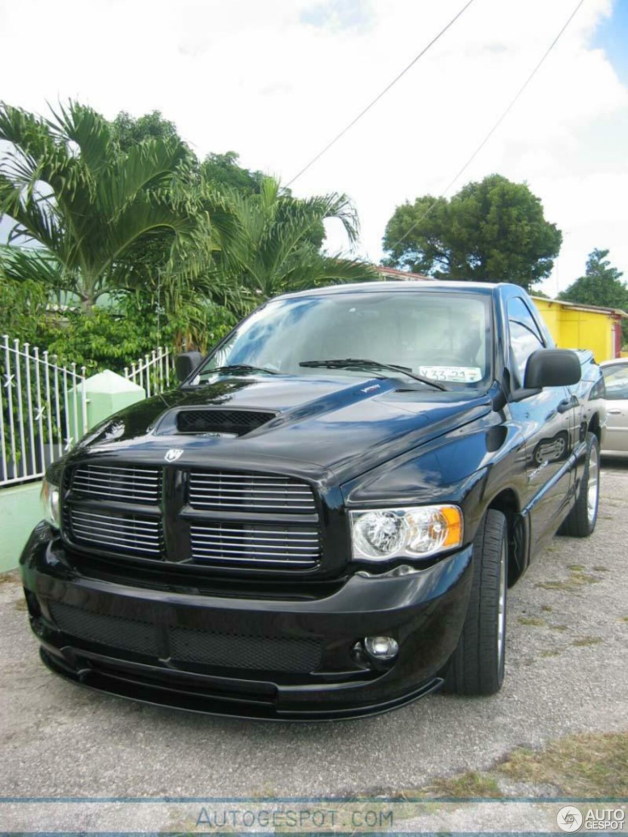 Dodge RAM SRT-10