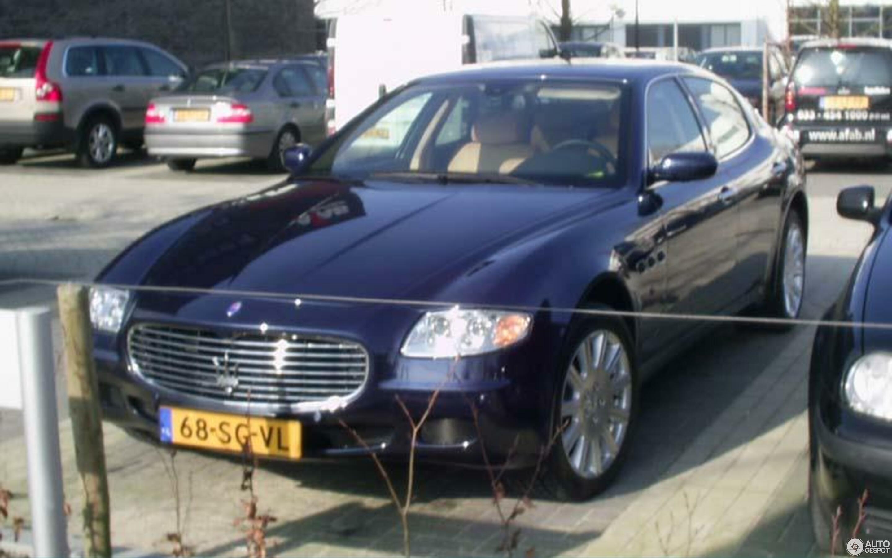 Maserati Quattroporte