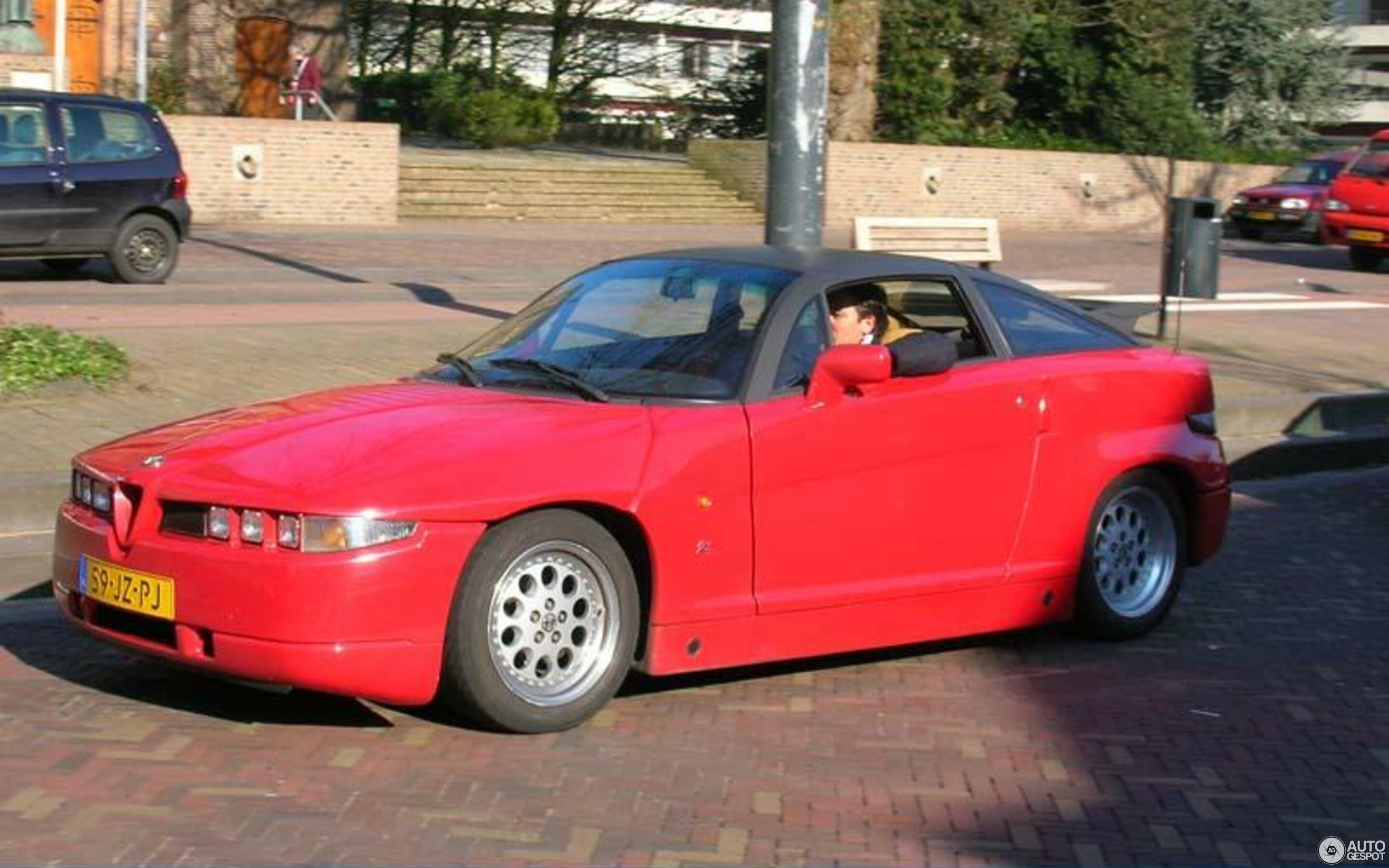 Alfa Romeo SZ