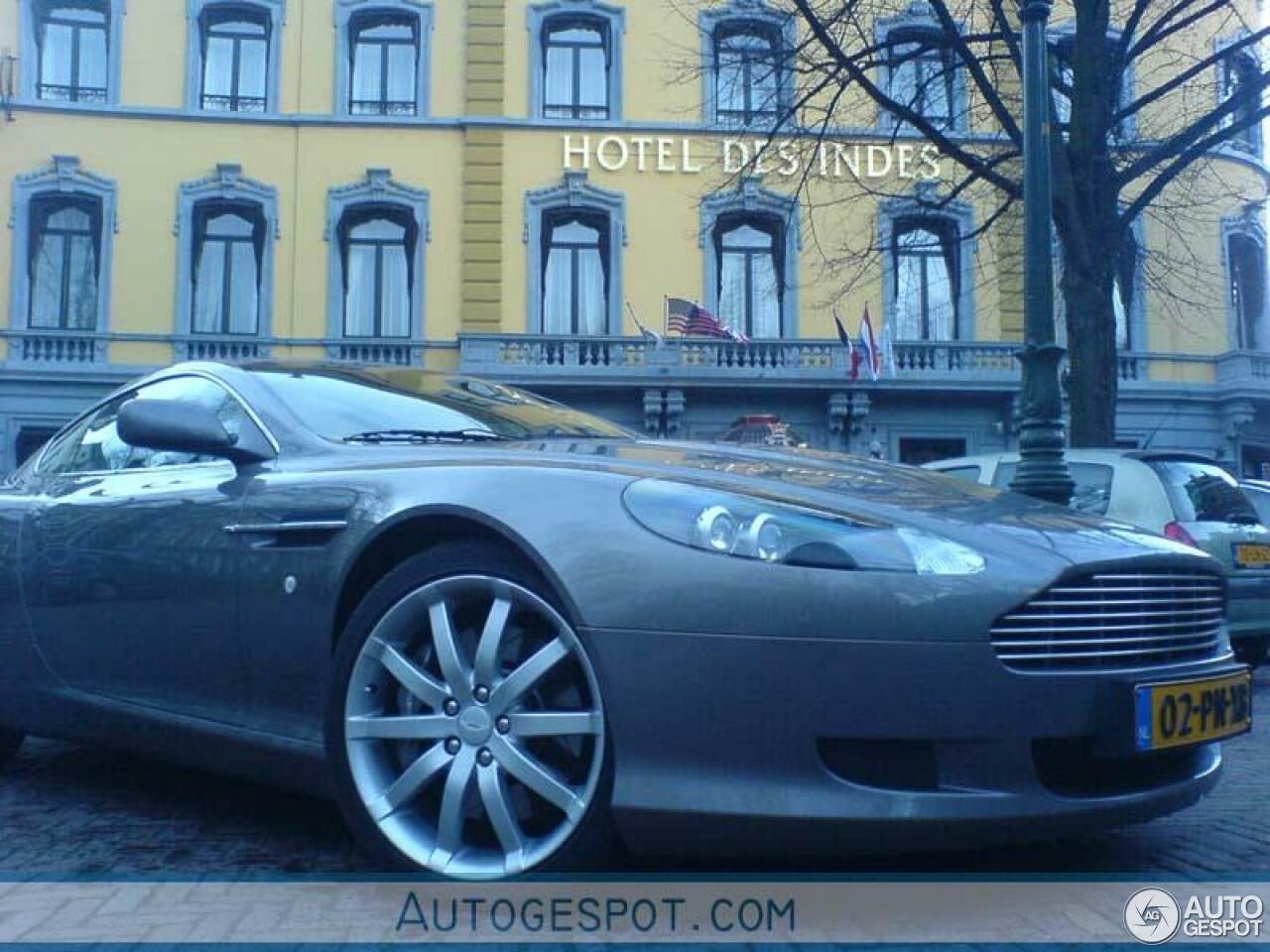 Aston Martin DB9