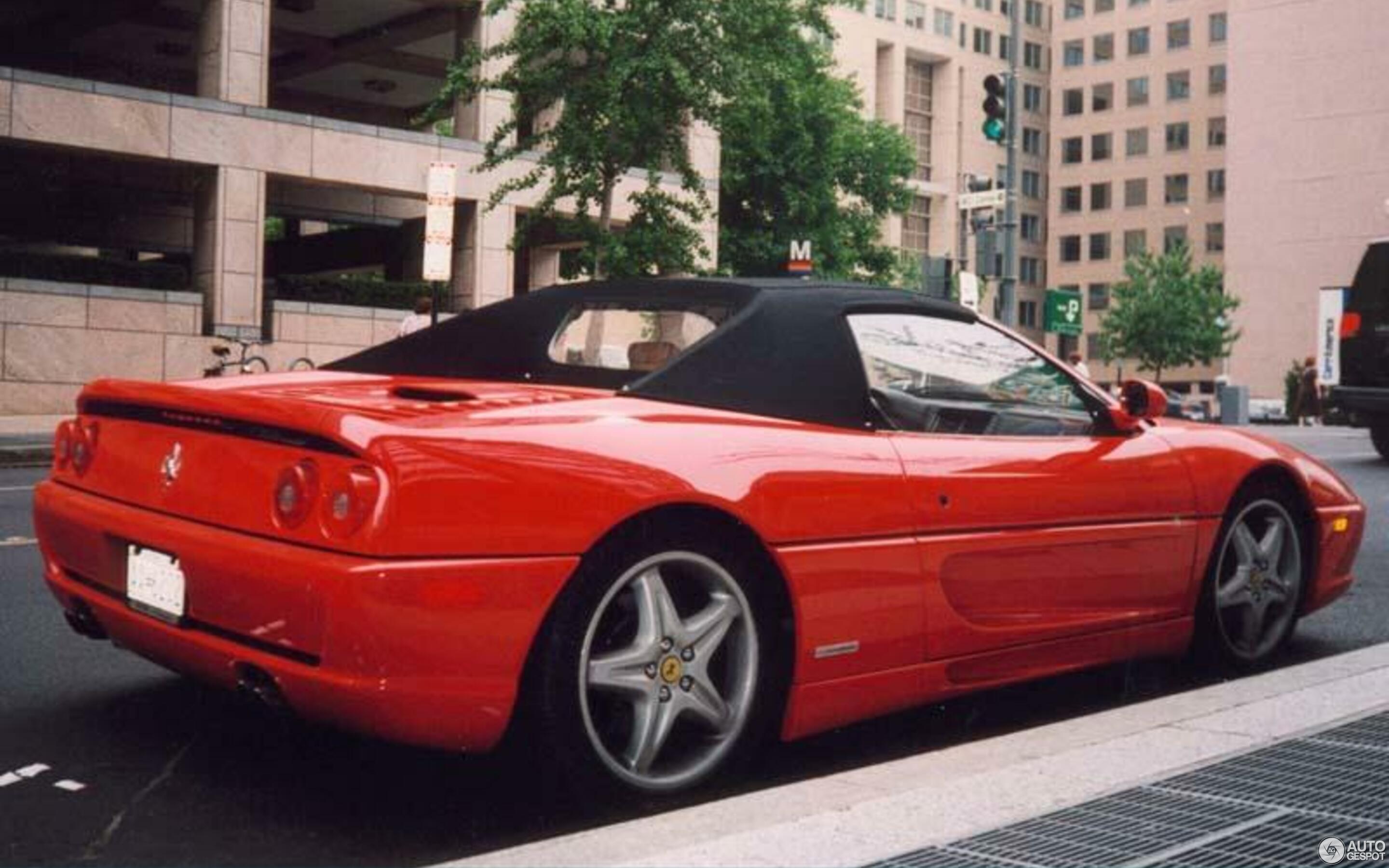 Ferrari F355 Spider