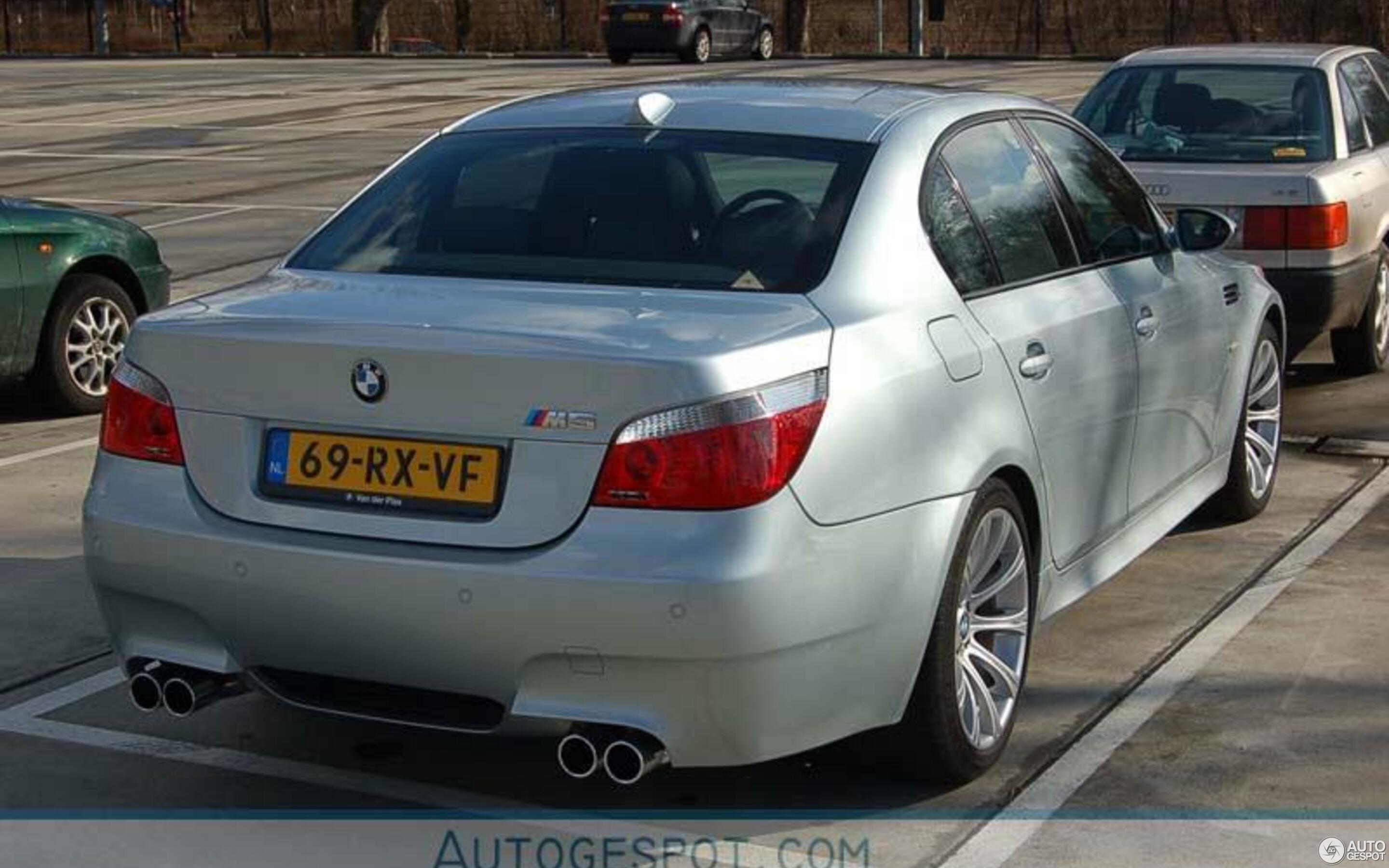 BMW M5 E60 2005