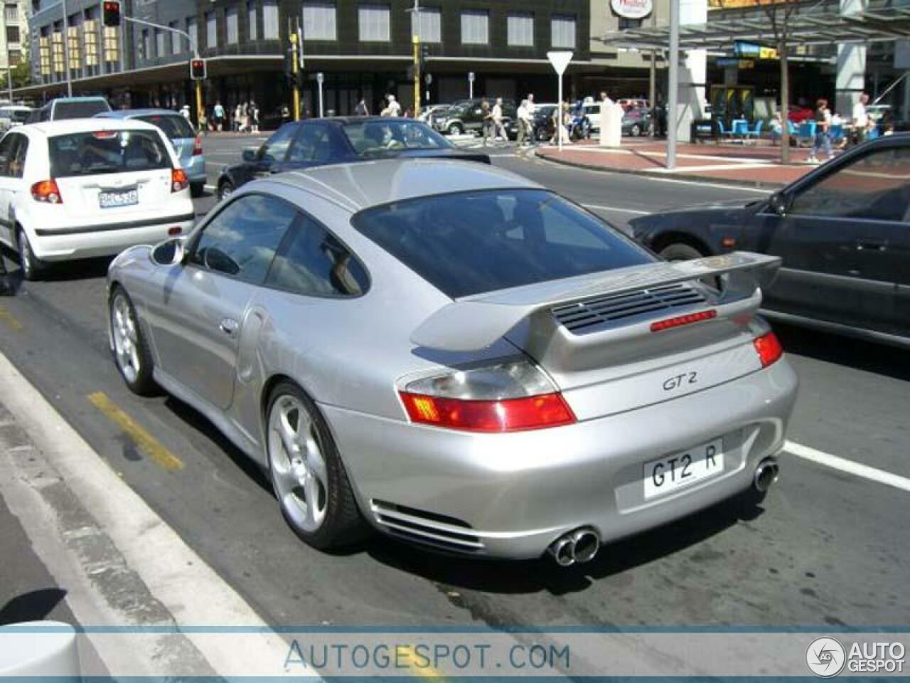 Porsche 996 GT2