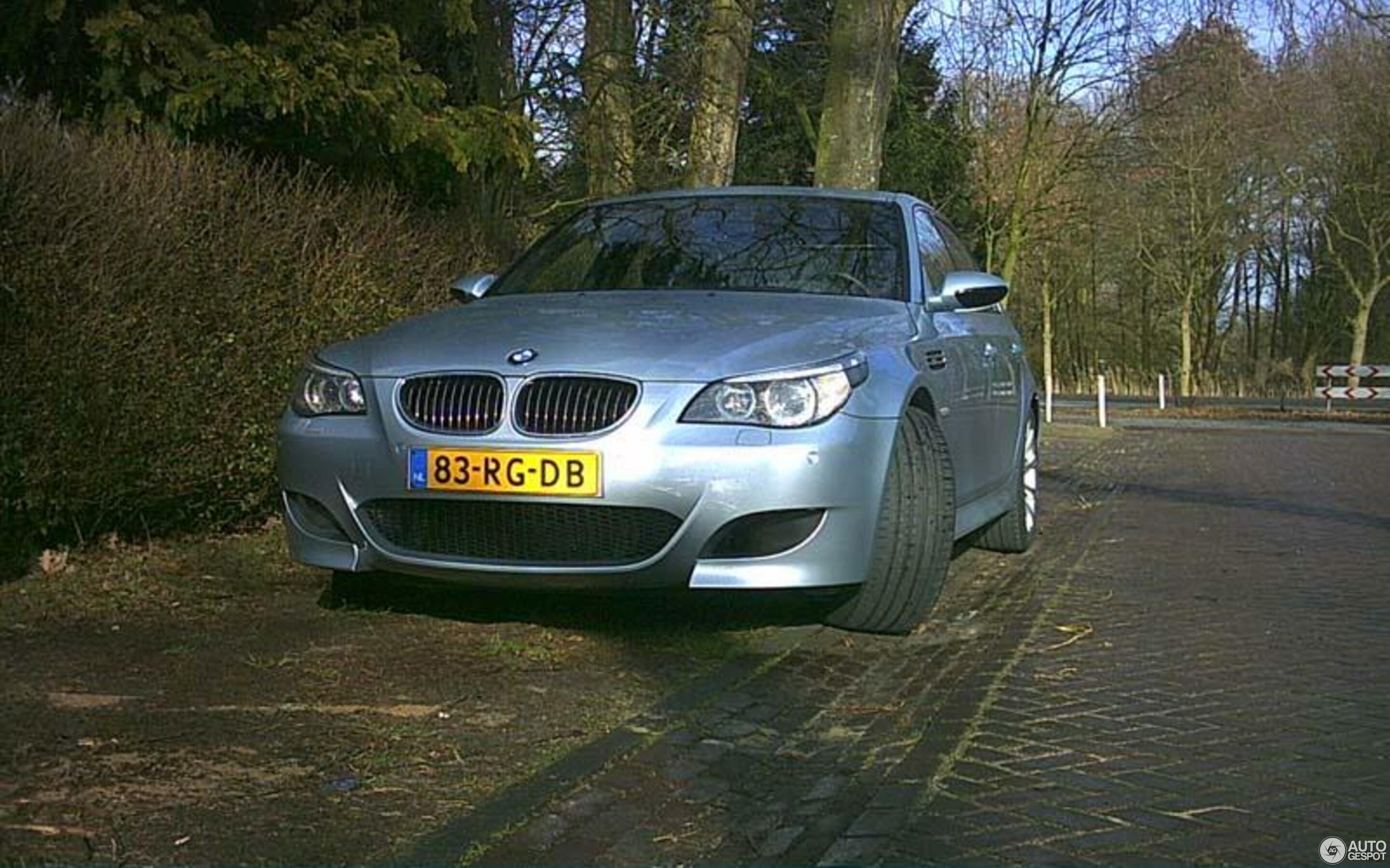 BMW M5 E60 2005