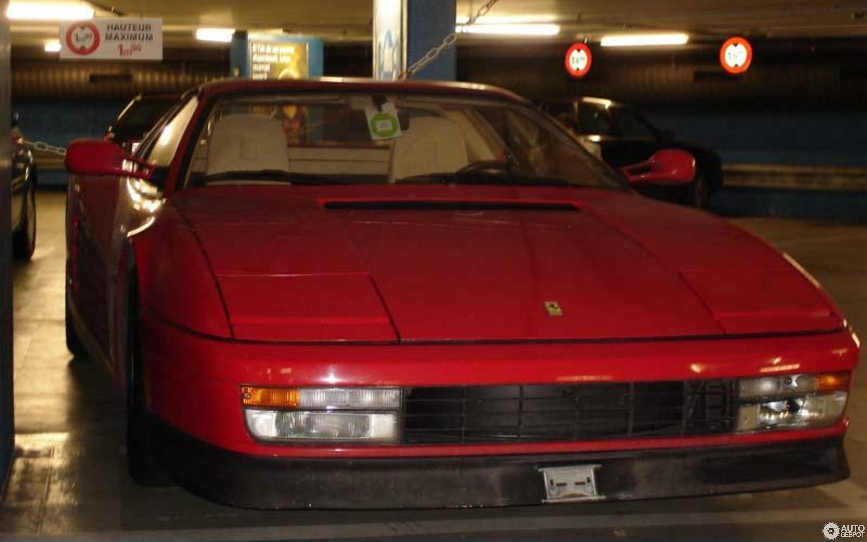 Ferrari Testarossa