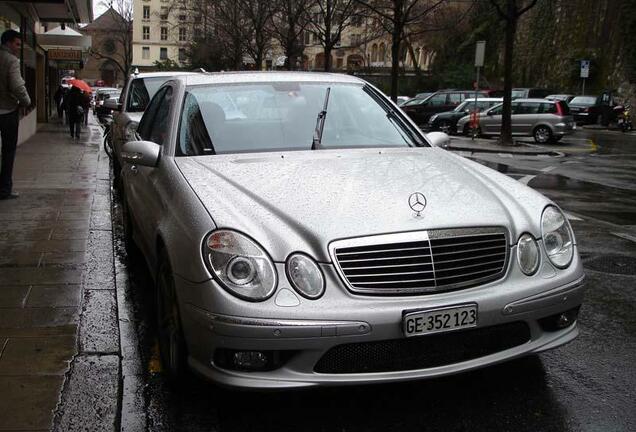 Mercedes-Benz E 55 AMG