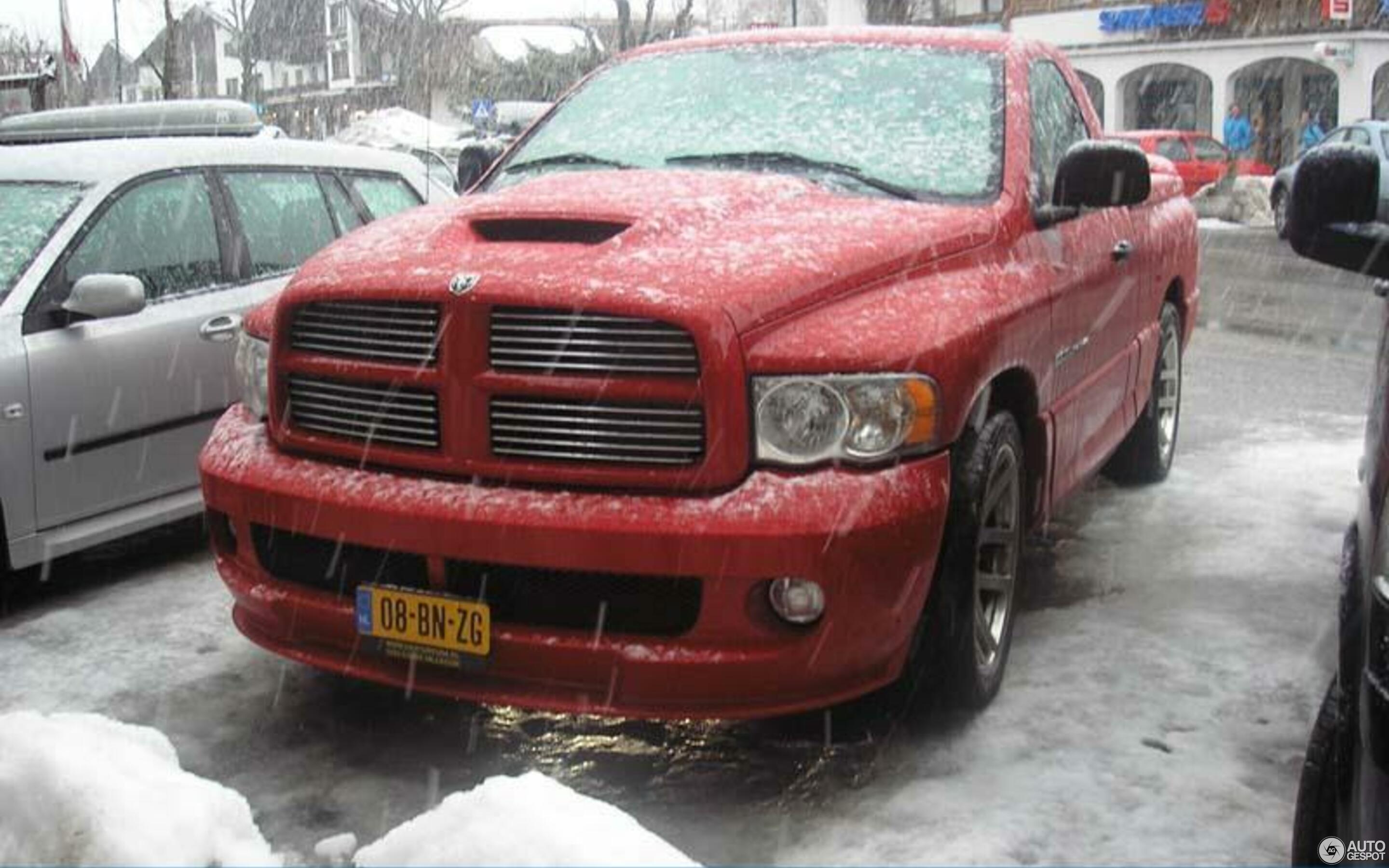 Dodge RAM SRT-10