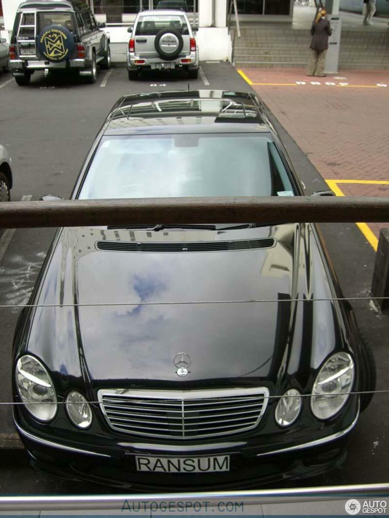 Mercedes-Benz E 55 AMG