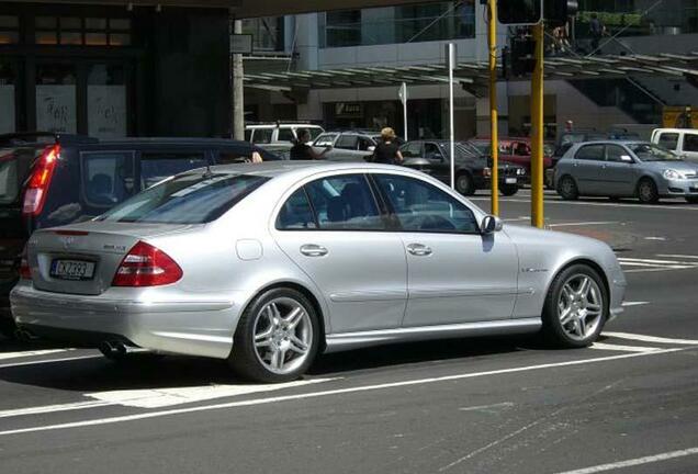 Mercedes-Benz E 55 AMG