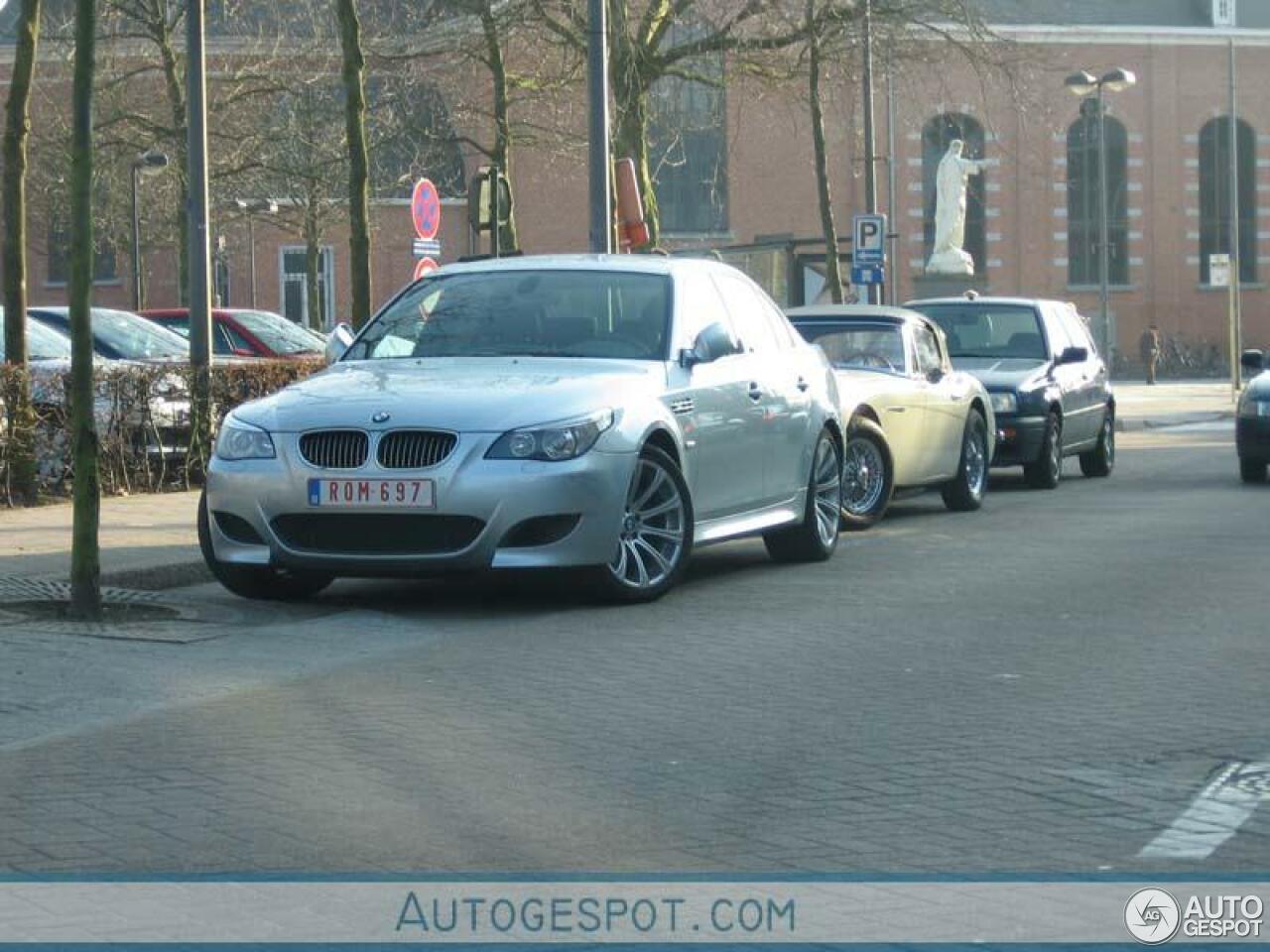 BMW M5 E60 2005