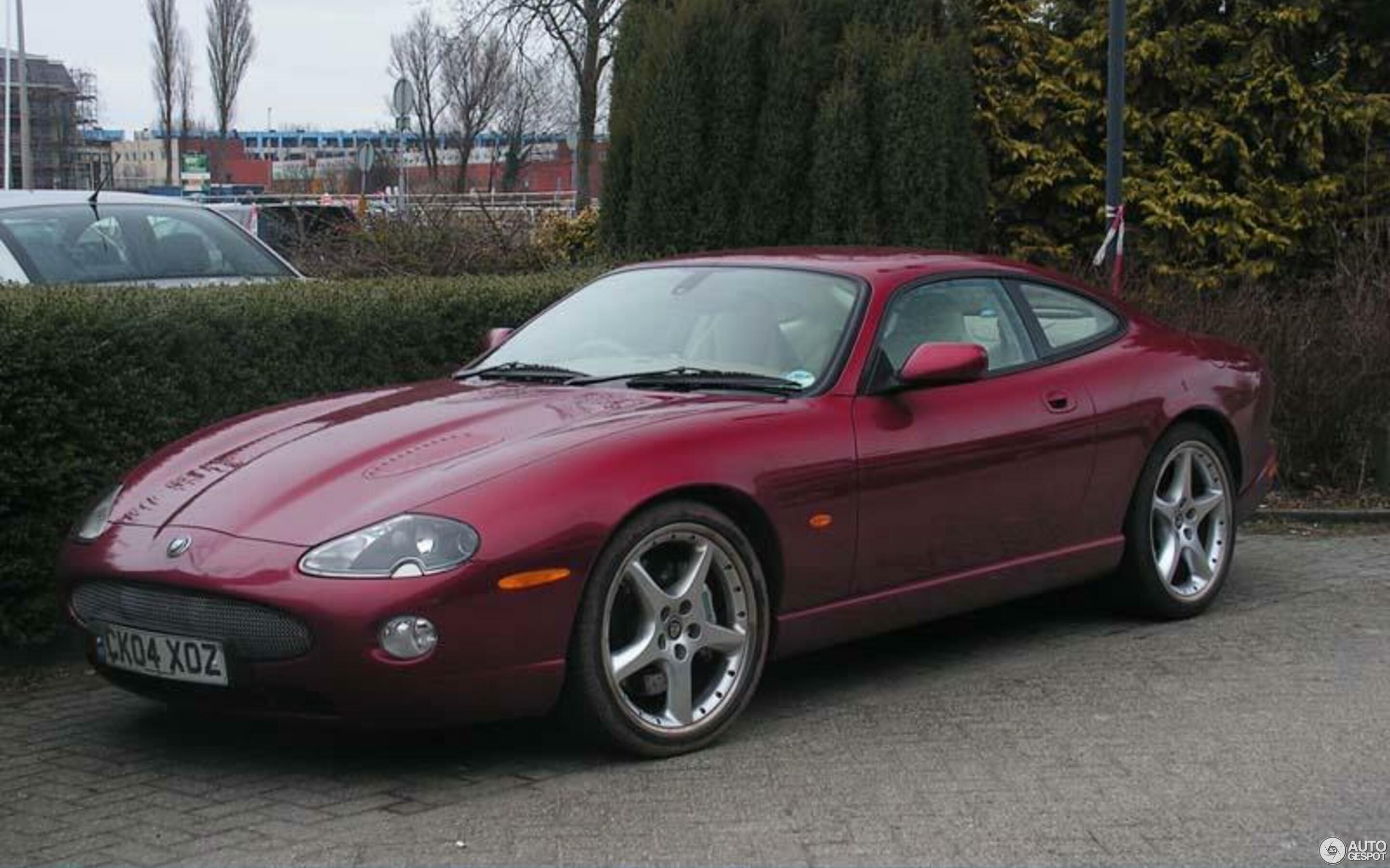 Jaguar XKR