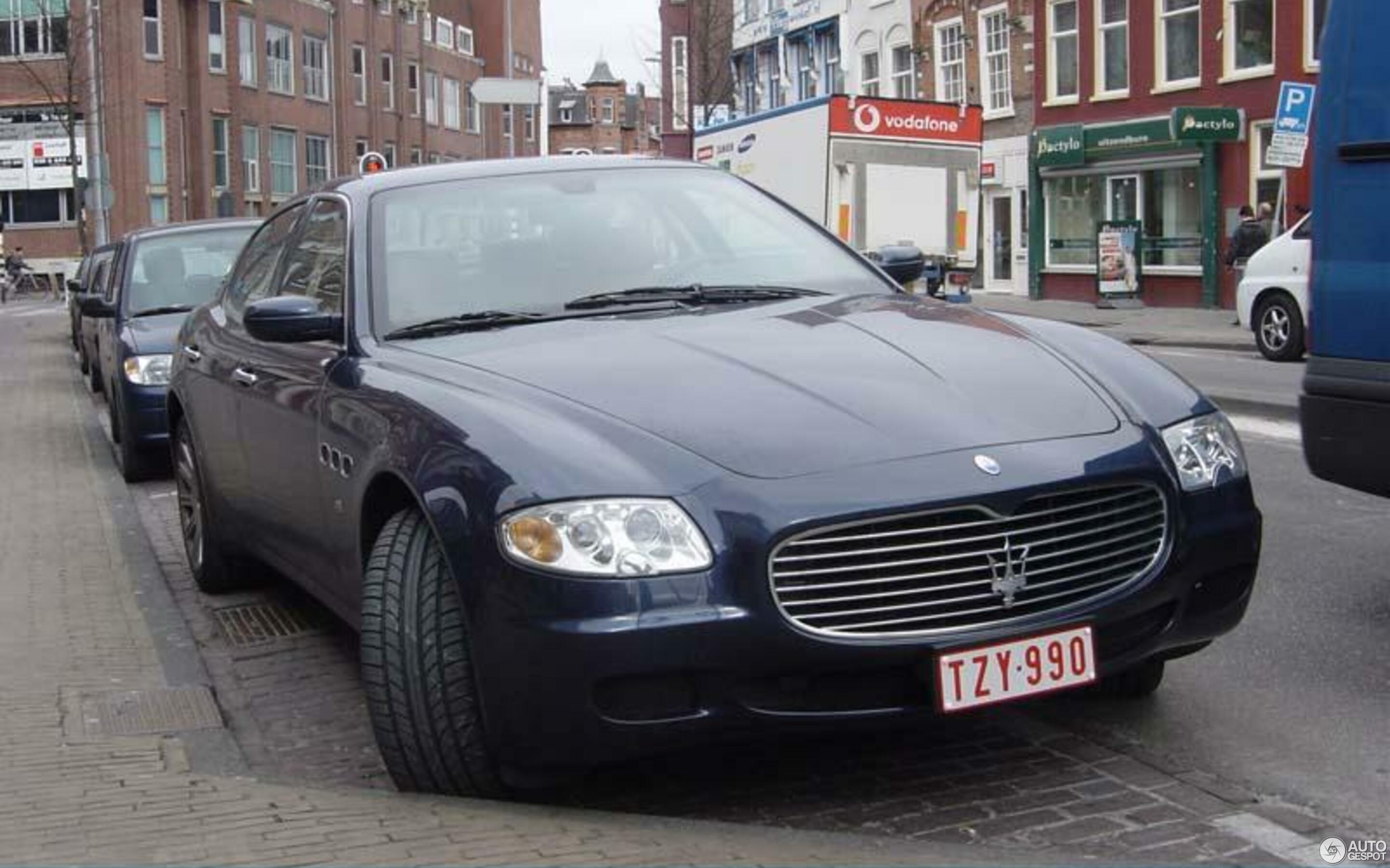 Maserati Quattroporte