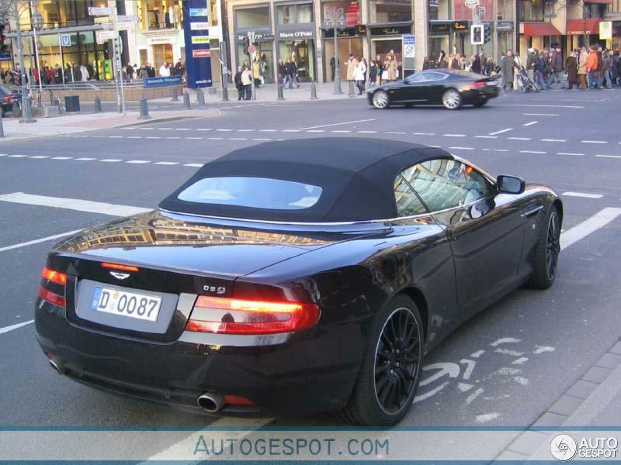 Aston Martin DB9 Volante