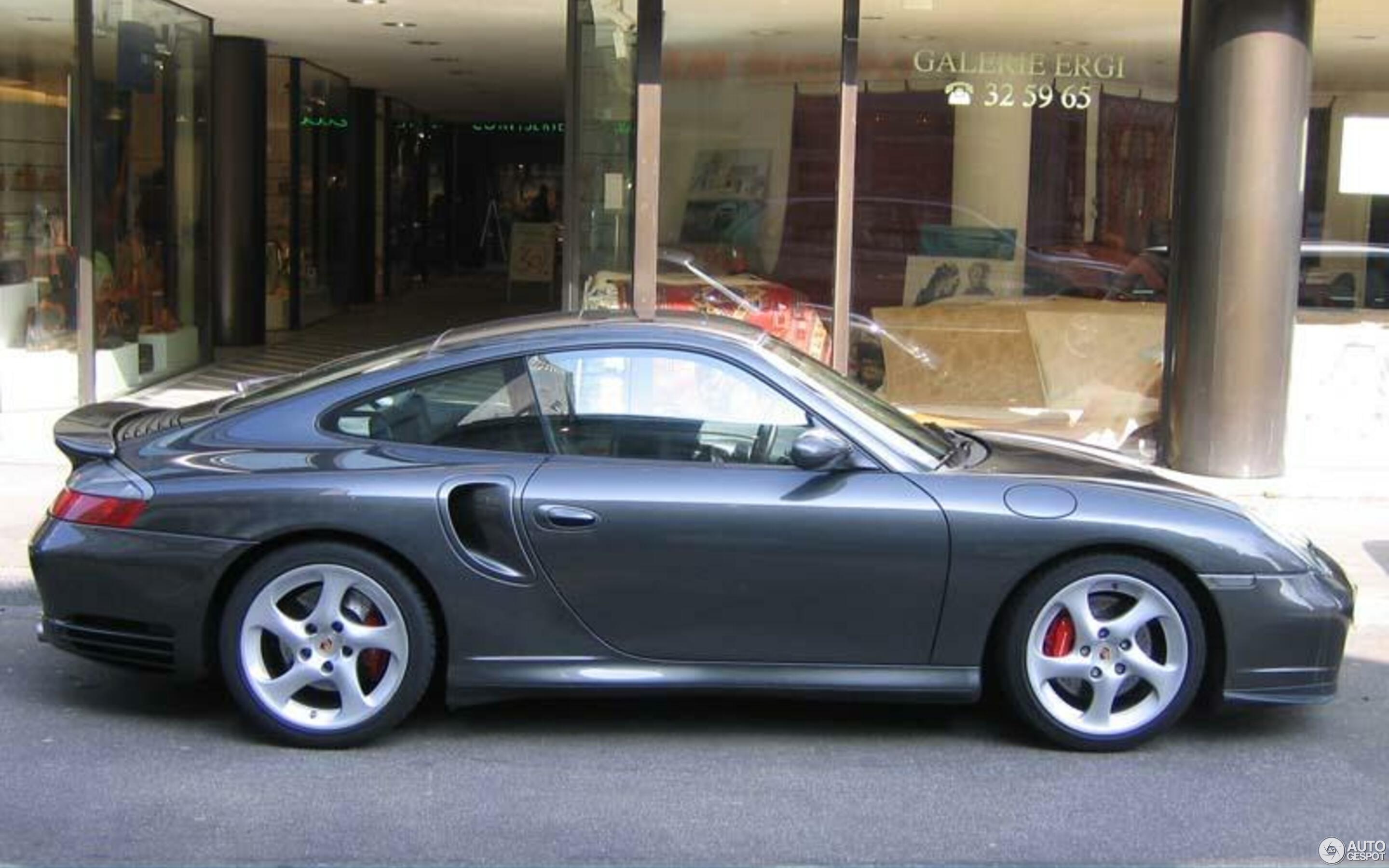 Porsche 996 Turbo