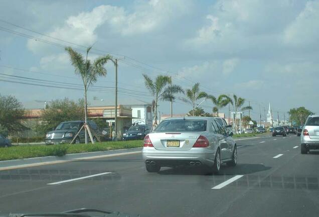 Mercedes-Benz E 55 AMG