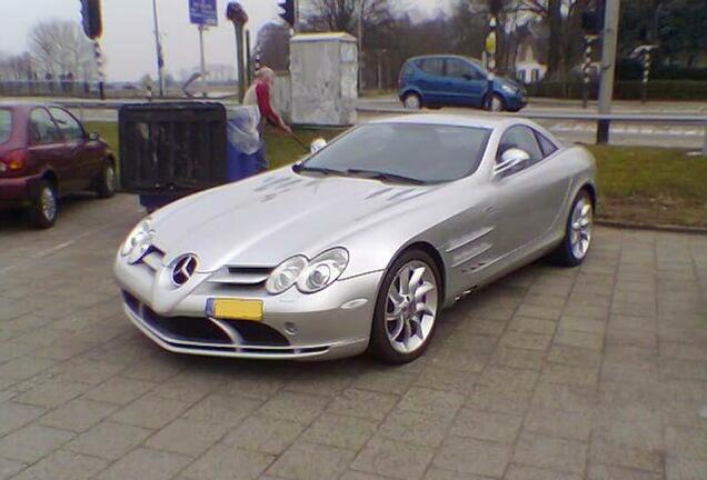 Mercedes-Benz SLR McLaren